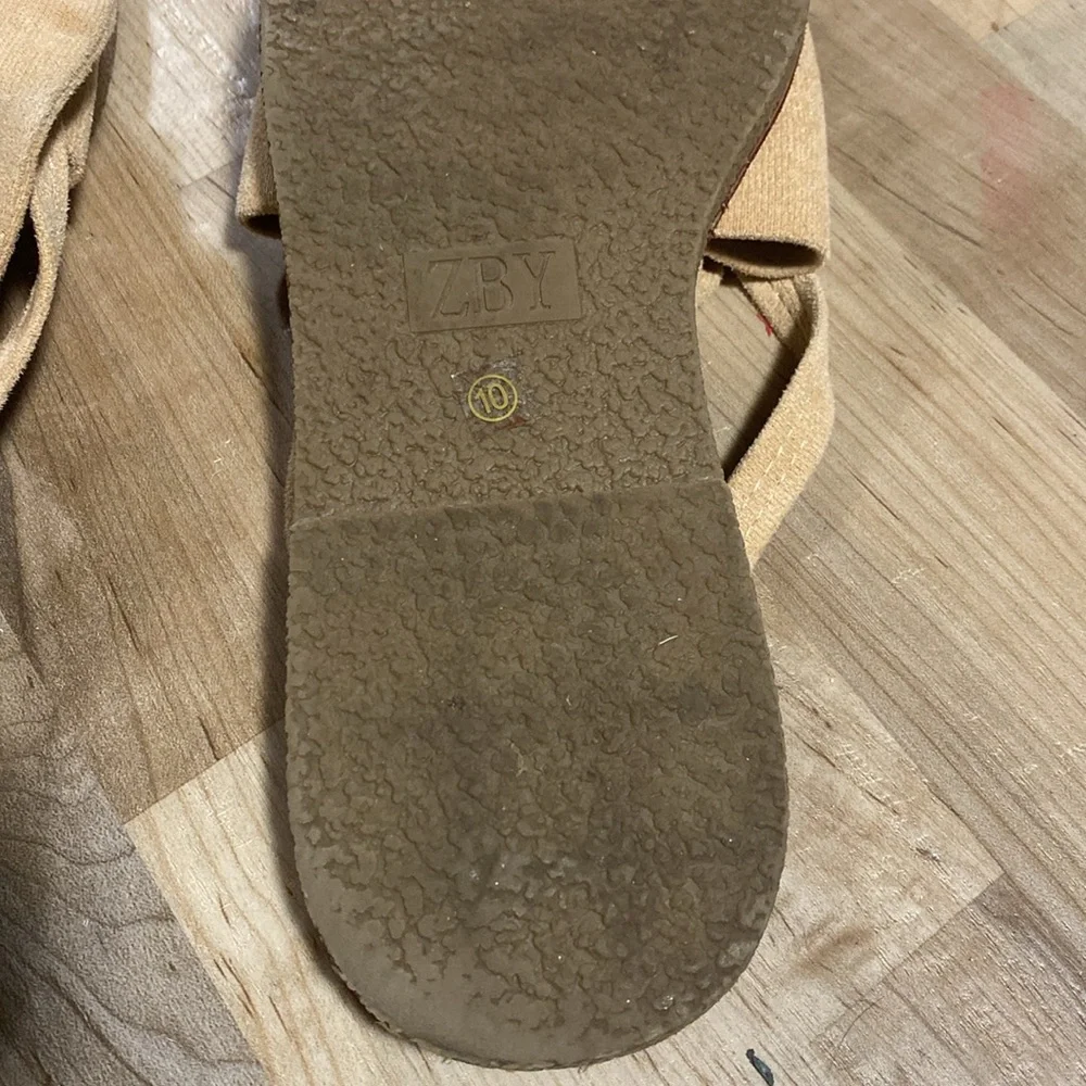 Sandals - Picture 6 of 6